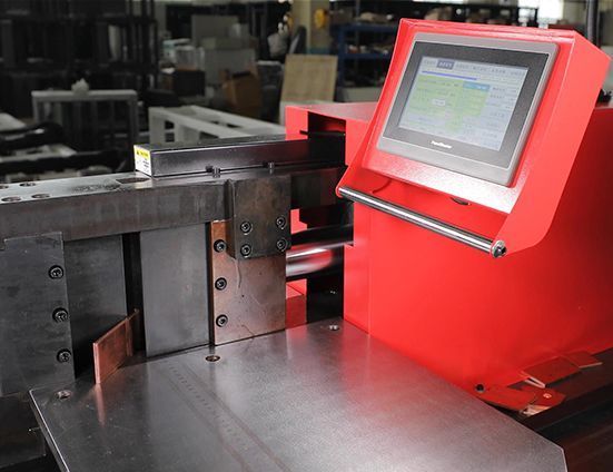 Unit Bending PLC Mesin tekuk busbar 3 in 1 otomatis