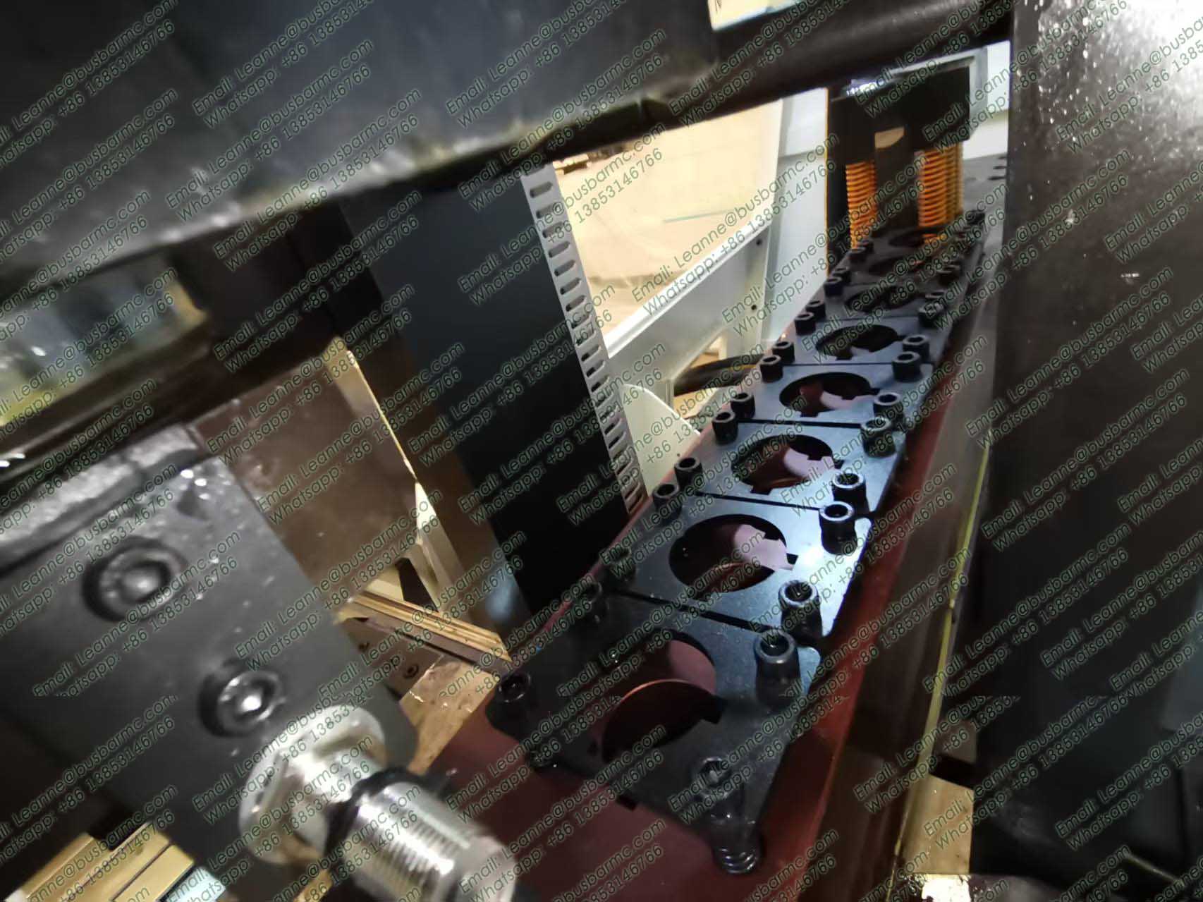 Mata bor dan cetakan punching untuk fabrikasi busbar listrik