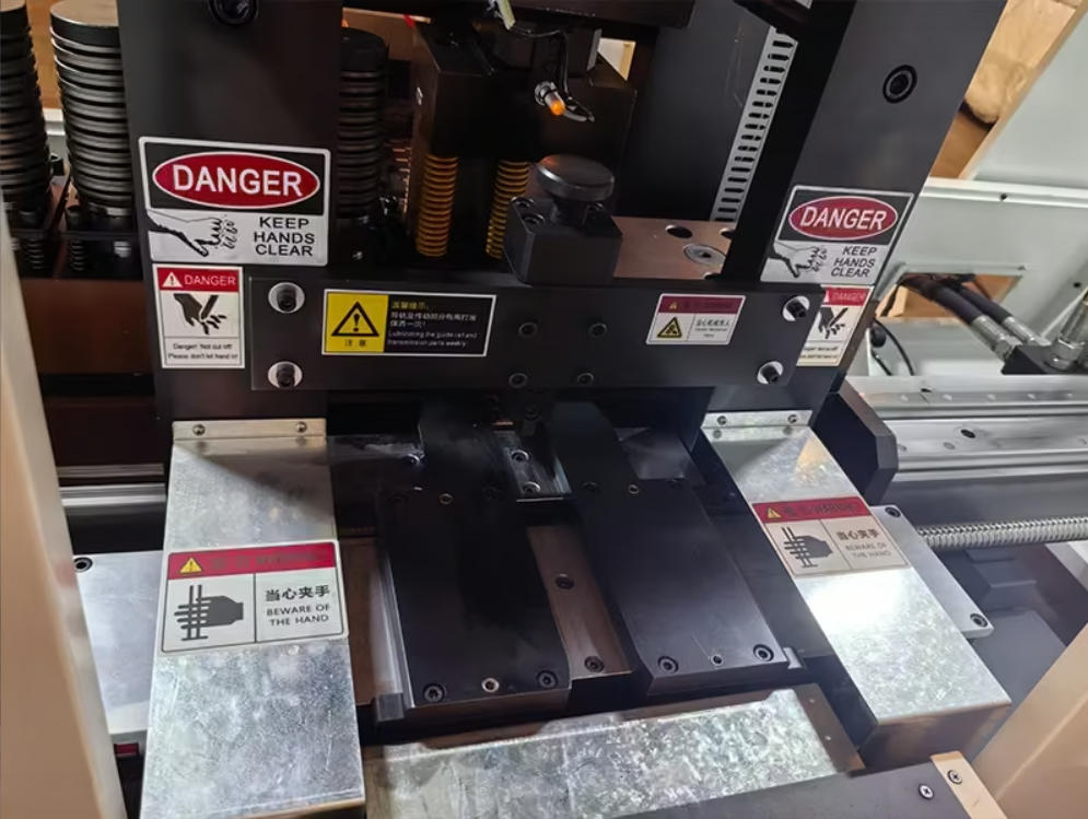 Sistem hidrolik Rexroth dan Hydromax untuk mesin busbar