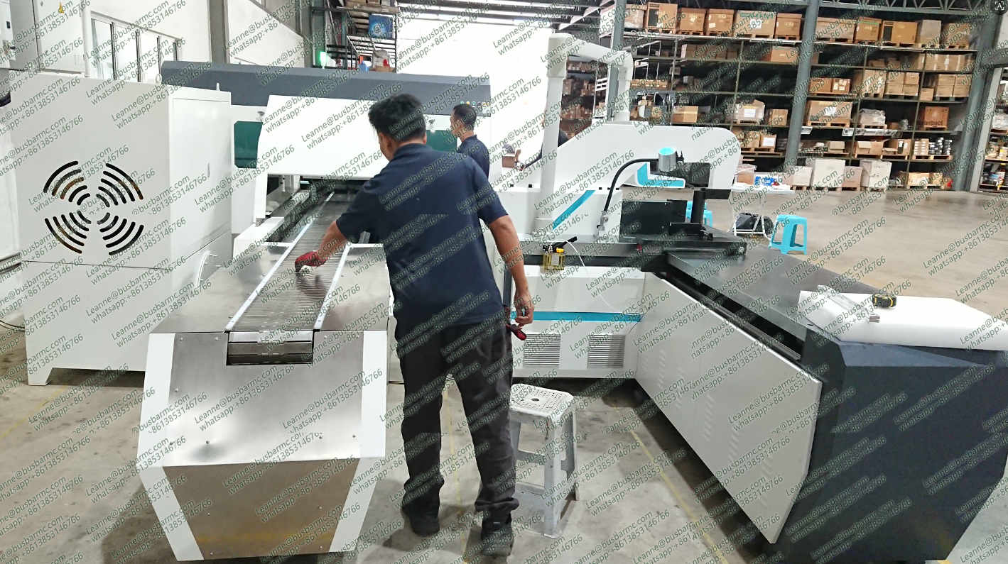 Sistem Kontrol Siemens untuk Mesin Busbar Layar Antarmuka Kontrol Siemens Mesin Busbar CNC